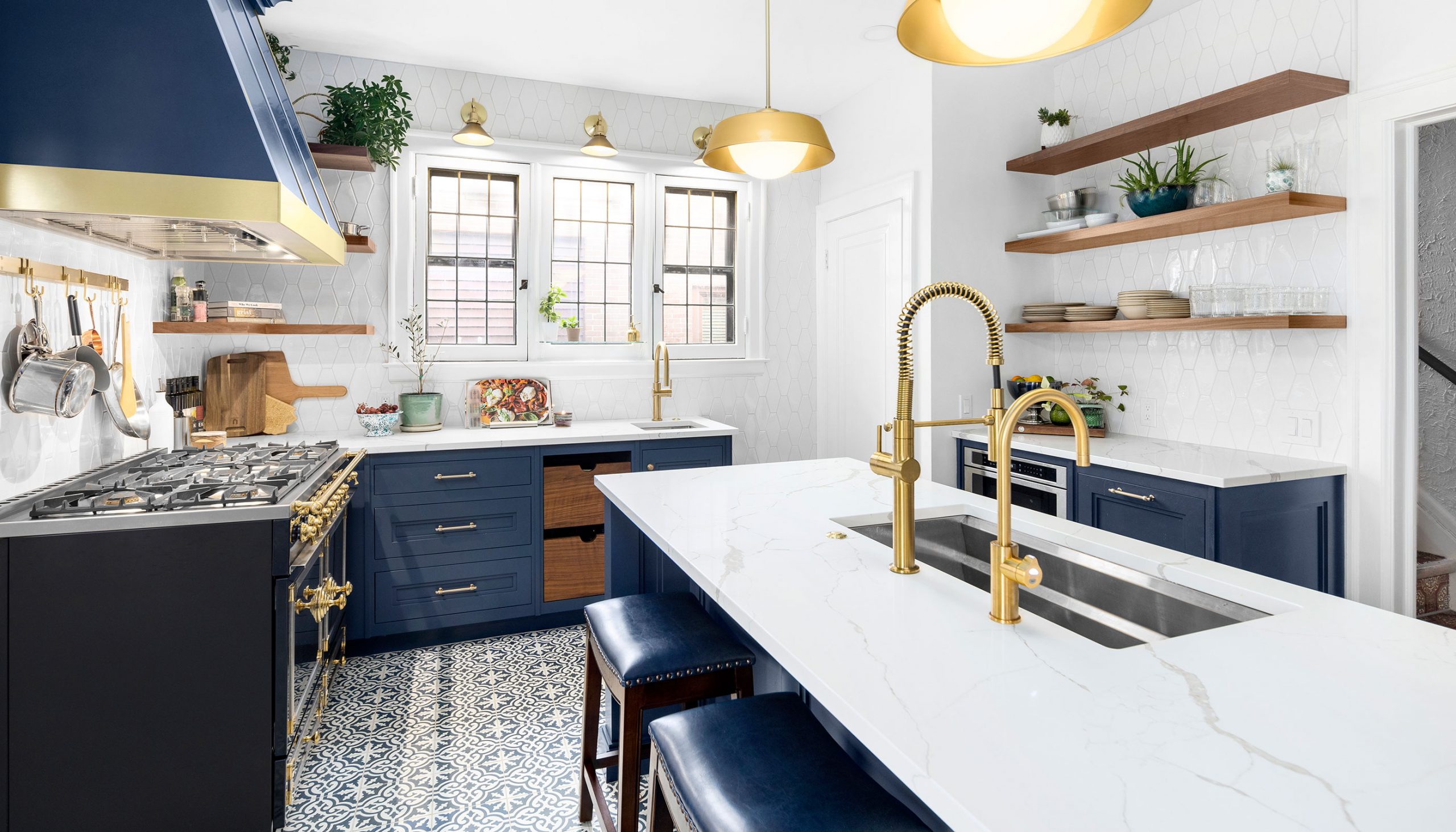 Custom kitchen cabinets Custom kitchen design, local cabinet maker